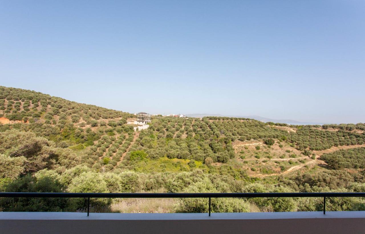 Hillside Seaview Apartment Stalos Exterior photo