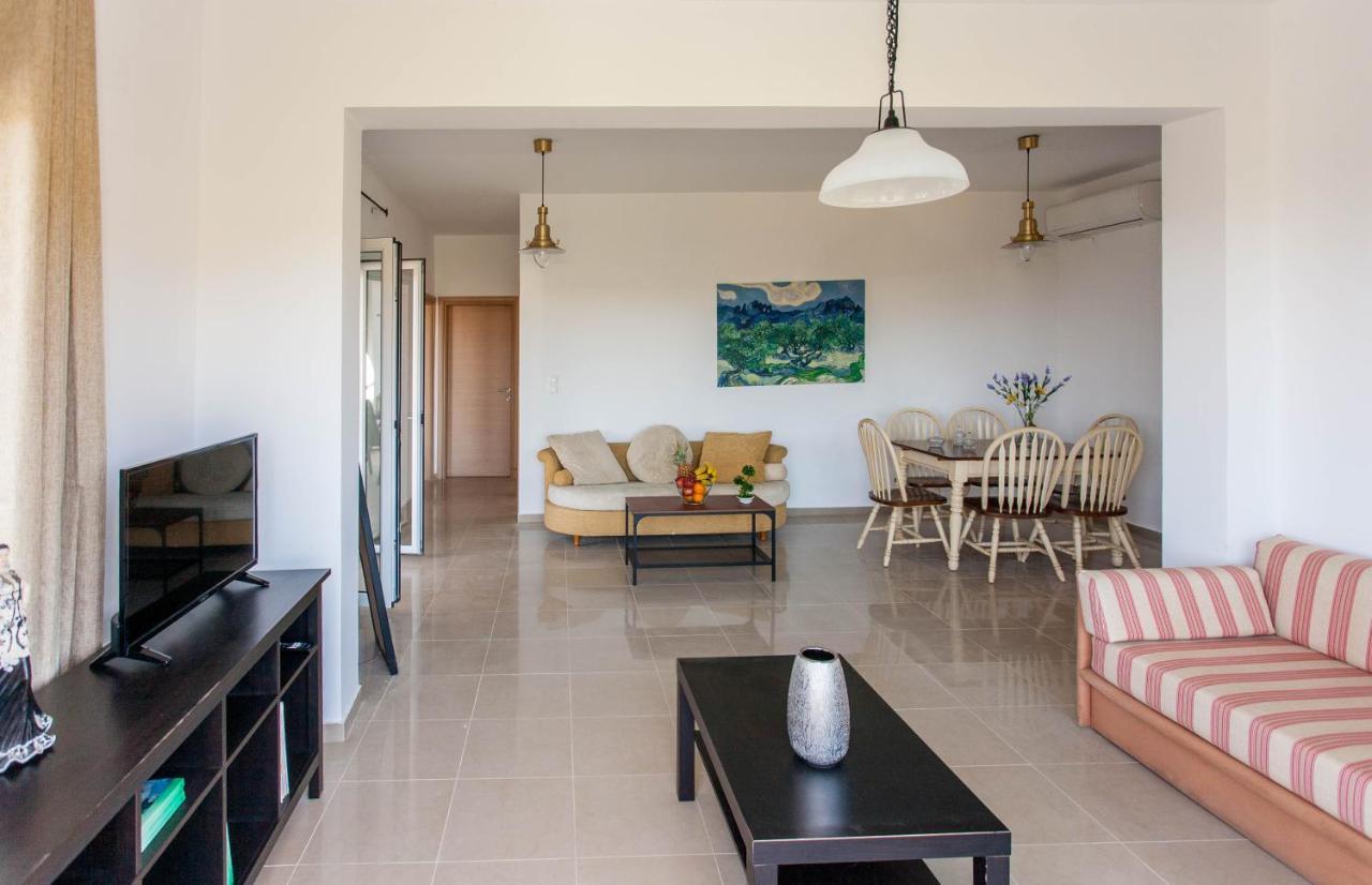 Hillside Seaview Apartment Stalos Exterior photo